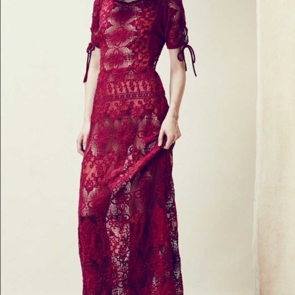 NWT For Love and Lemons Scarlet Crochet Lace Burgundy Maxi Dress Crochet Small